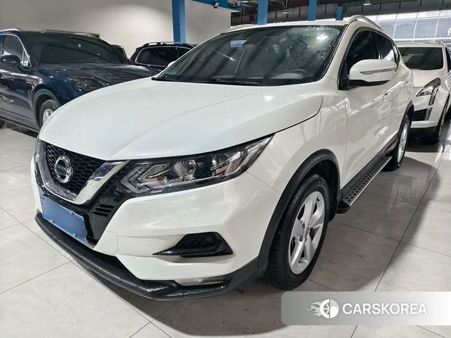 Nissan Qashqai 2022 Белый из Китая, фото 2