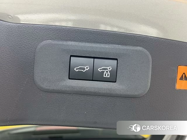Lexus NX 2025 Серебристо-серый из Китая, фото 2