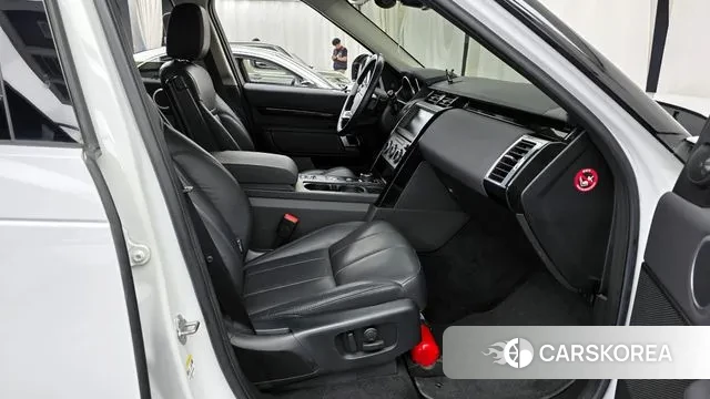 Land Rover Discovery 5 2018 Белый из Кореи, фото 2