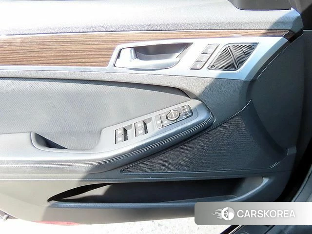 Genesis G80 2018 Черный из Кореи, фото 2