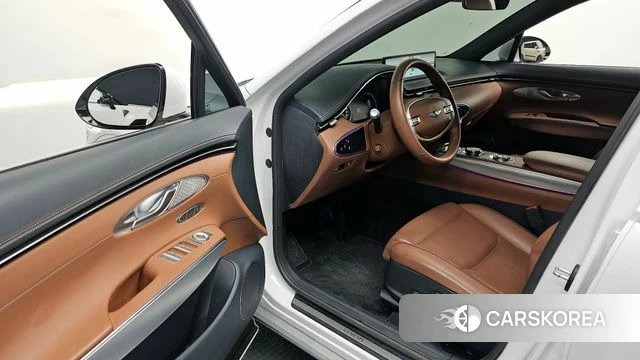 Genesis GV70 2021 Белый из Кореи, фото 2