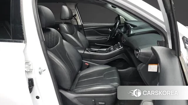 Hyundai The New Santa Fe 2022 Белый из Кореи, фото 2