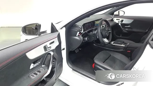 Mercedes-Benz CLA-Class C118 2025 Белый из Кореи, фото 2