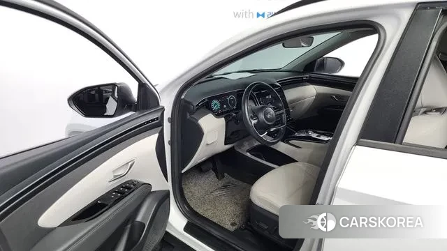 Hyundai Tucson Hybrid (NX4) 2021 Белый из Кореи, фото 2