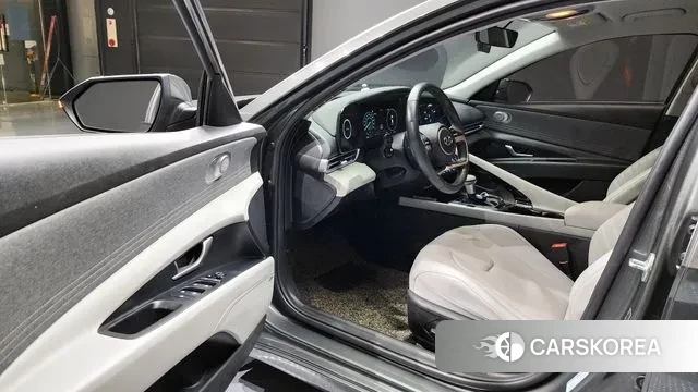 Hyundai Avante (CN7) 2021 Белый из Кореи, фото 2