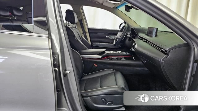 Genesis GV70 2021 Серебристо-серый из Кореи, фото 2