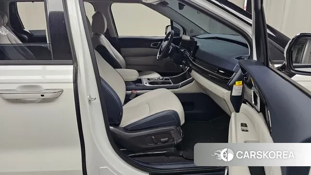 Kia The New Carnival 4th Generation 2024 Белый из Кореи, фото 2