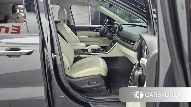 Kia Carnival 4th generation 2021 Серый из Кореи, фото 2