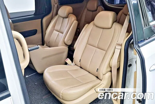 Kia The New Carnival id 2673789 из Кореи 2