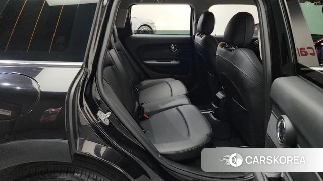 Mini Cooper Clubman 2021 Черный из Кореи, фото 2