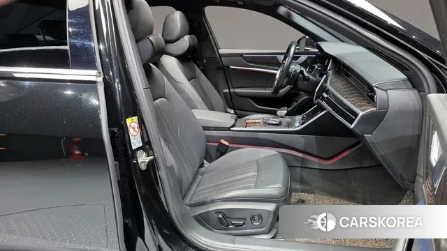 Audi A6 (C8) 2022 Черный из Кореи, фото 2