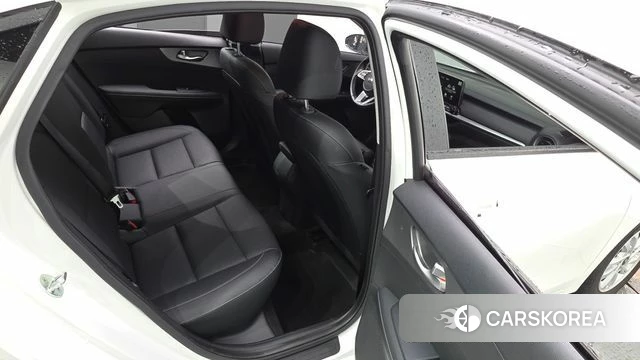 Kia Come New K3 2019 Белый из Кореи, фото 2