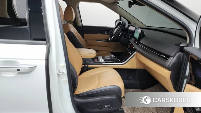 Kia Carnival 4th generation 2022 Белый из Кореи, фото 2