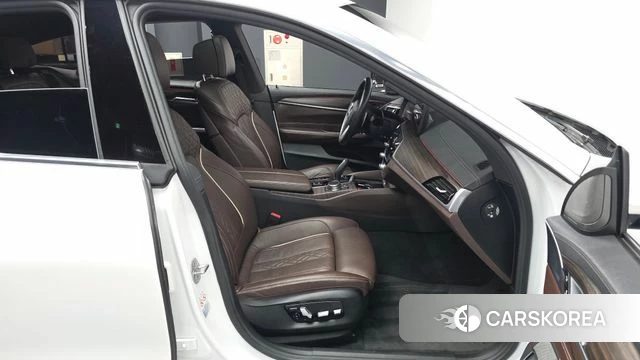 BMW 6 Series GT (G32) 2021 Белый из Кореи, фото 2