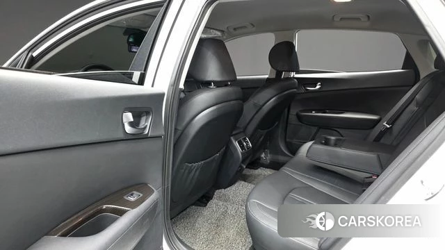 Kia The New K5 2nd generation 2018 Белый из Кореи, фото 2