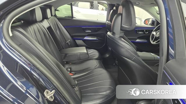 Mercedes-Benz E-Class W214 2024 Синий из Кореи, фото 2