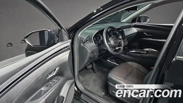 Hyundai Tucson (NX4) 2023 Черный из Кореи, фото 2