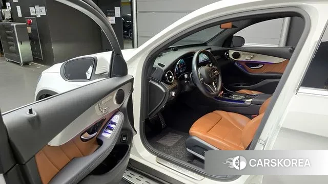 Mercedes-Benz GLC-Class X253 2020 Белый из Кореи, фото 2