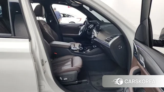 BMW X3 (G01) 2022 Белый из Кореи, фото 2