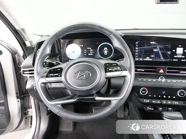 Hyundai Avante (CN7) 2021 Жемчужный цвет из Кореи, фото 2