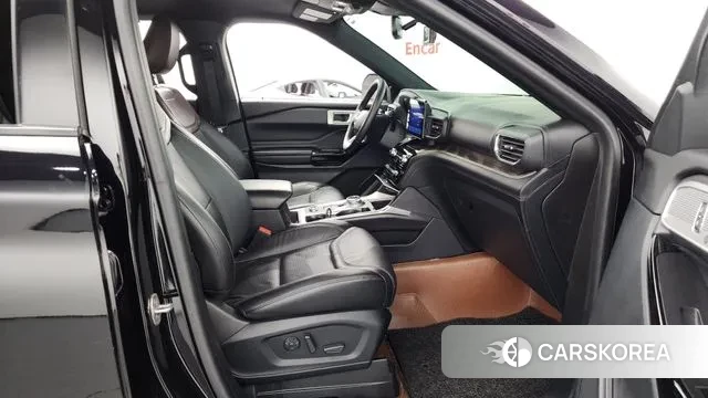 Ford Explorer 6th Generation id 2889886 из Кореи 2