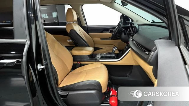 Kia Carnival 4th generation 2022 Черный из Кореи, фото 2