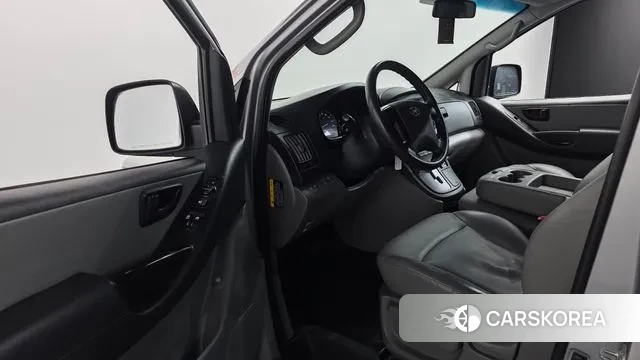 Hyundai The New Grand Starex 2020 Серебристо-серый из Кореи, фото 2