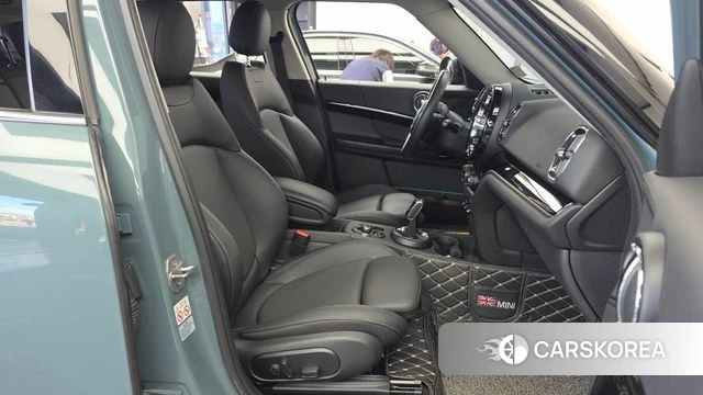 Mini Cooper Countryman 2023 Небесно-голубой из Кореи, фото 2