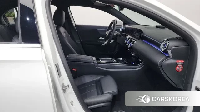 Mercedes-Benz A-Class W177 2025 Белый из Кореи, фото 2