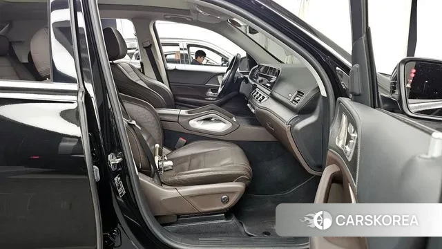 Mercedes-Benz GLE-Class W167 2023 Черный из Кореи, фото 2