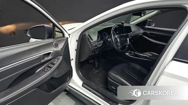 Hyundai Sonata (DN8) 2021 Белый из Кореи, фото 2