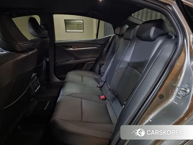 Toyota Camry (XV80) 2025 Цвет тростника из Кореи, фото 2