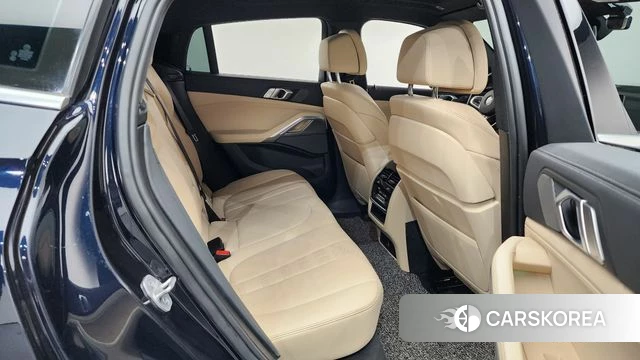 BMW X6 (G06) 2021 Черный из Кореи, фото 2