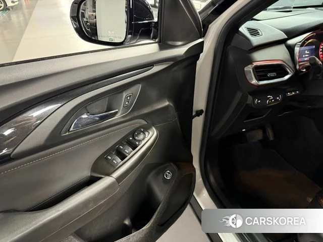 Chevrolet (GM Daewoo) Trailblazer 2021 Белый из Кореи, фото 2