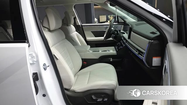 Hyundai Santa Fe (MX5) 2023 Белый из Кореи, фото 2