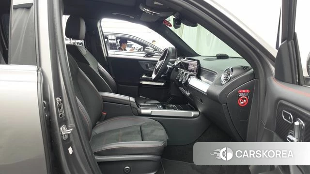 Mercedes-Benz GLB-Class X247 2025 Серый из Кореи, фото 2