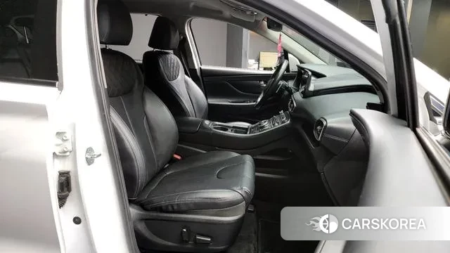 Hyundai The New Santa Fe 2021 Белый из Кореи, фото 2