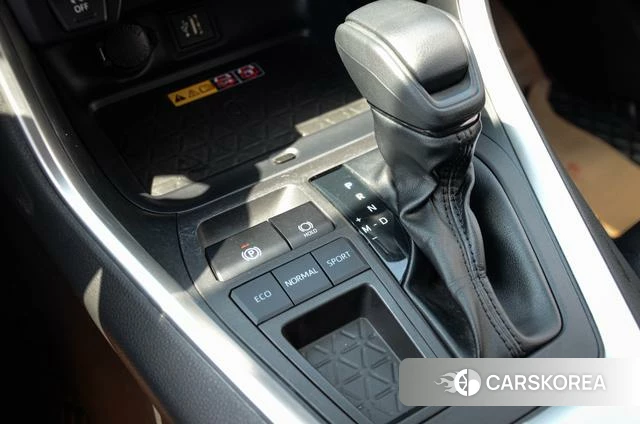 Toyota RAV4 Rongfang 2023 Белый из Китая, фото 2