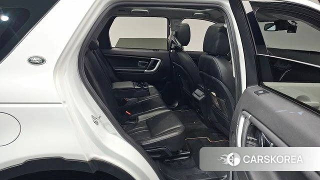 Land Rover Discovery Sports 2018 Белый из Кореи, фото 2