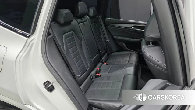 BMW X3 (G01) 2022 Белый из Кореи, фото 2