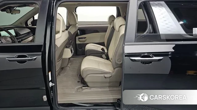 Kia Carnival 4th generation 2022 Черный из Кореи, фото 2