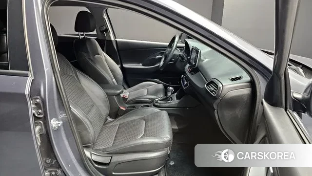 Hyundai i30 (PD) 2018 Серый из Кореи, фото 2