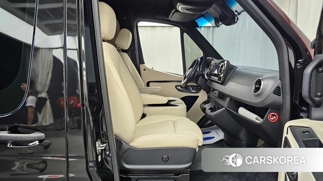 Mercedes-Benz Sprinter 2022 Черный из Кореи, фото 2