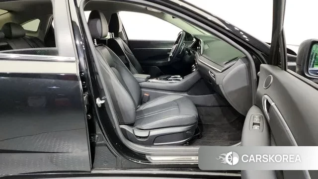 Hyundai Sonata (DN8) 2020 Черный из Кореи, фото 2