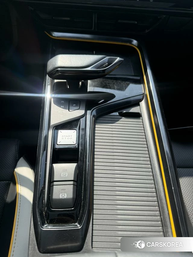 MG MG5 Scorpio 2022 Белый из Китая, фото 2