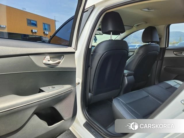 Kia Come New K3 2019 Белый из Кореи, фото 2