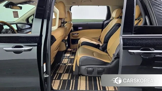 Kia Carnival 4th generation 2021 Черный из Кореи, фото 2