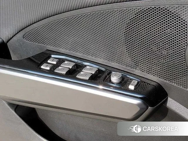 Ssangyong Tivoli Armor 2018 Серый из Кореи, фото 2