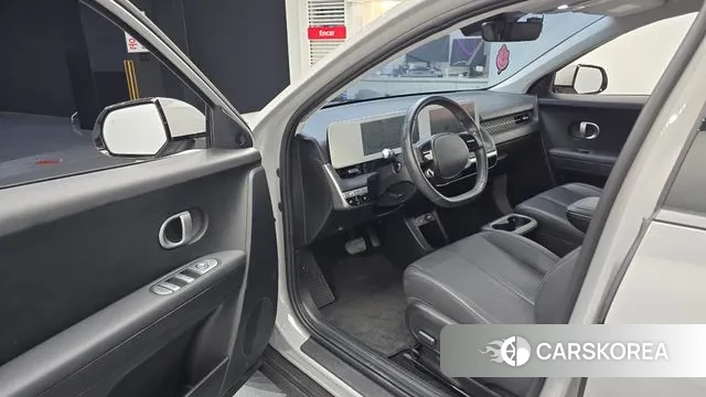 Hyundai Ionic 5 2021 Серебристо-серый из Кореи, фото 2