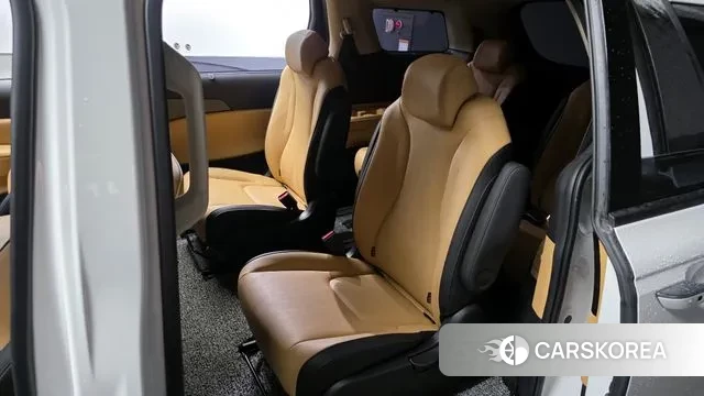 Kia Carnival 4th generation 2022 Белый из Кореи, фото 2